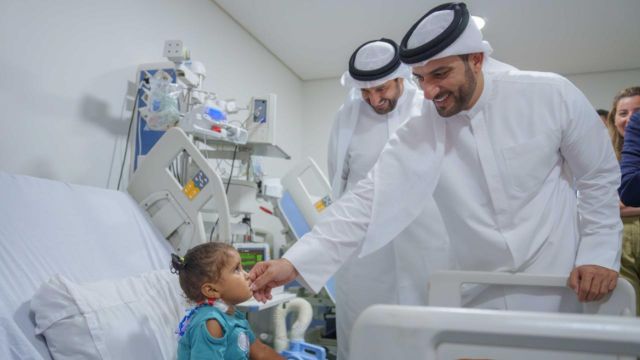 سلطان بن أحمد القاسمي يطلق حملة "القلوب الصغيرة" في مركز الدكتور مجدي يعقوب للقلب بجمهورية مصر العربية