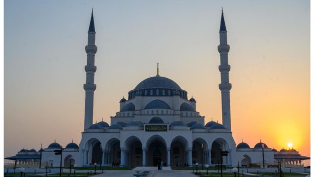 مصليات وجوامع عيد الاضحى المبارك للعام 1442 هـ - 2021م في إمارة الشارقة