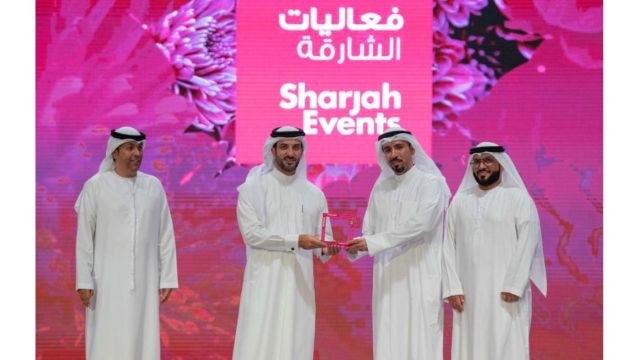 سلطان بن أحمد القاسمي يشهد انطلاق "مهرجان فعاليات الشارقة" بدورته الأولى