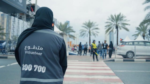 جهود تطوعية رغم التقلبات الجوية