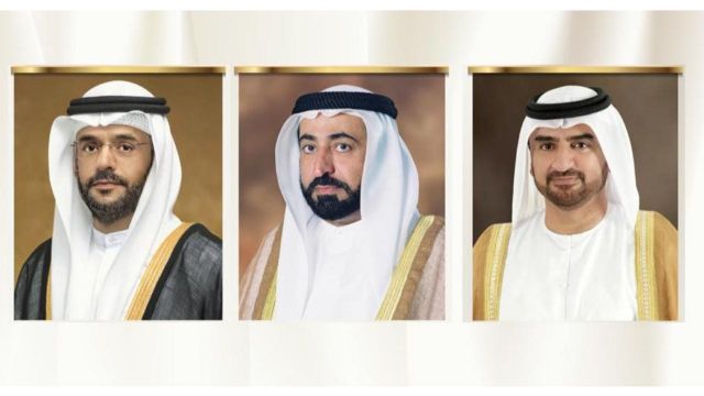 حاكم الشارقة يهنئ أمير الكويت باليوم الوطني