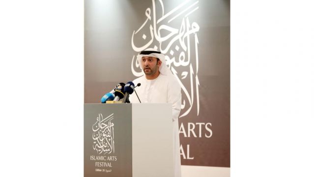 63 فناناً من 27 دولة في مهرجان الفنون الإسلامية بالشارقة
