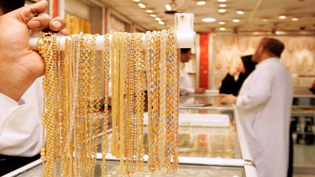 لجنة سوق سبائك الذهب الإماراتية تبحث تطوير حوكمة تجارة وتداول الذهب بالدولة