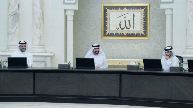 عبد الله بن سالم القاسمي يترأس اجتماع "تنفيذي الشارقة"