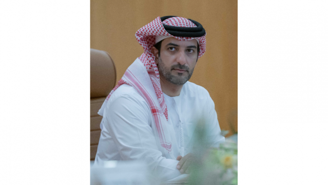 سلطان بن أحمد القاسمي يلتقي مجلس عمداء كليات جامعة الشارقة