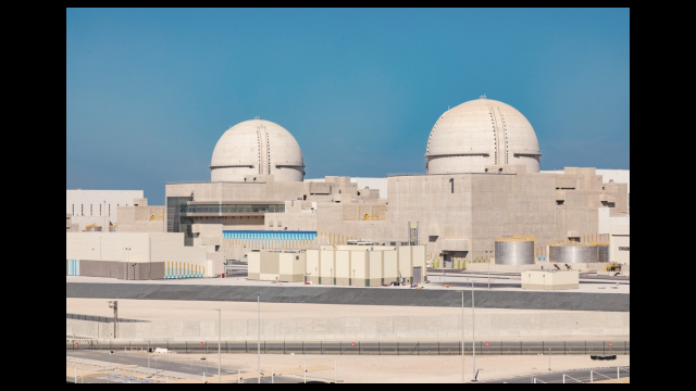 "براكة" .. أولى محطات الطاقة النووية السلمية في العالم العربي تبدأ تشغيلها التجاري