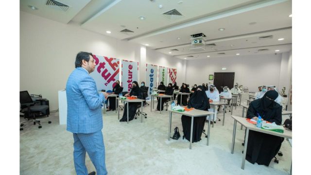 "شمس" تعزز وعي ممثلي بلدية الشارقة باستخدام منصات التواصل الاجتماعي