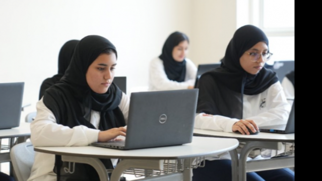 مؤسسة الإمارات للتعليم المدرسي تعلن عن التقويم الأكاديمي للمدارس الحكومية للعام الدراسي المقبل 2024 - 2025