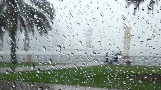 هطول أمطار الخير على مدن إمارة الشارقة