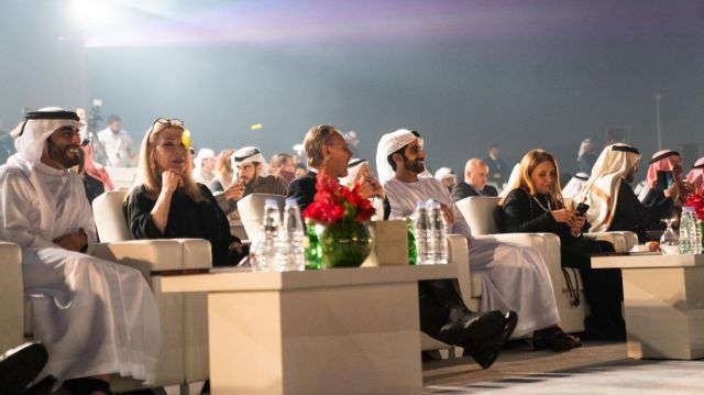 سالم القاسمي يشهد انطلاق فعاليات مهرجان أضواء الشارقة 2020
